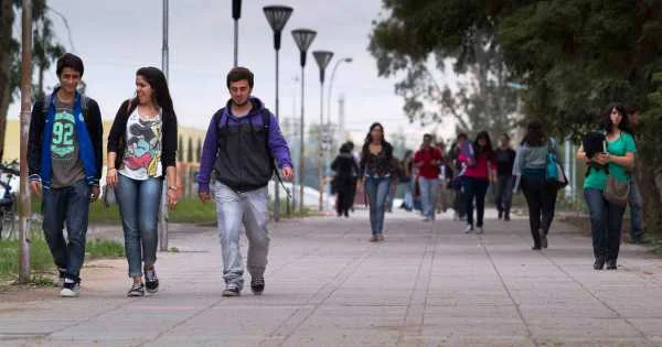 5fabf5ccf14ef_600_315!