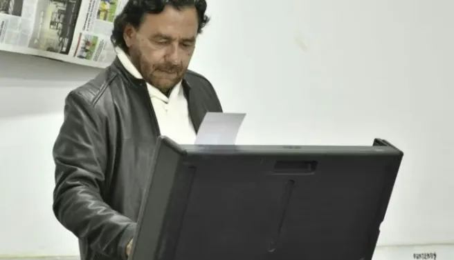 Screenshot_20250511-214237-757