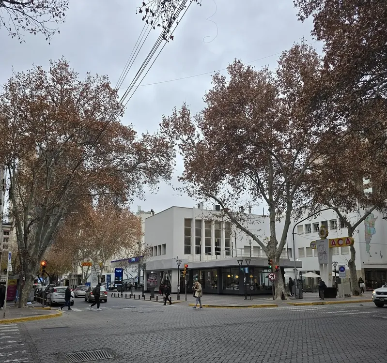 centro de mendoza nubosidad