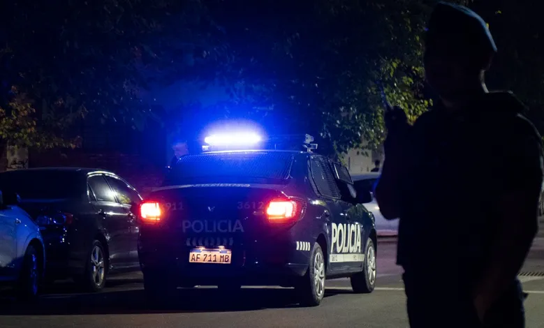 policia noche