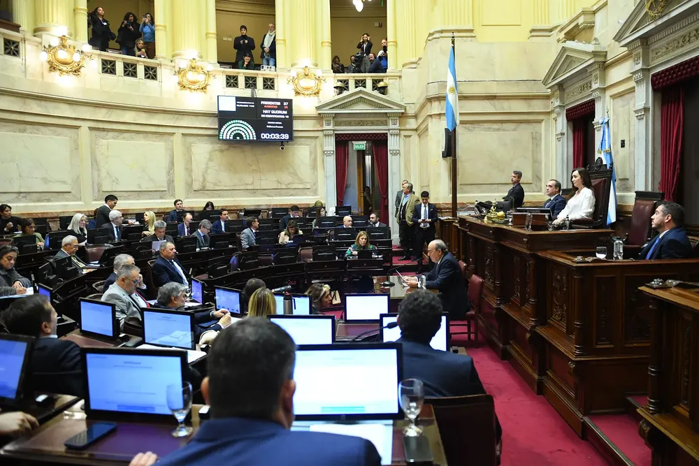 sesion en el senado de la nacion