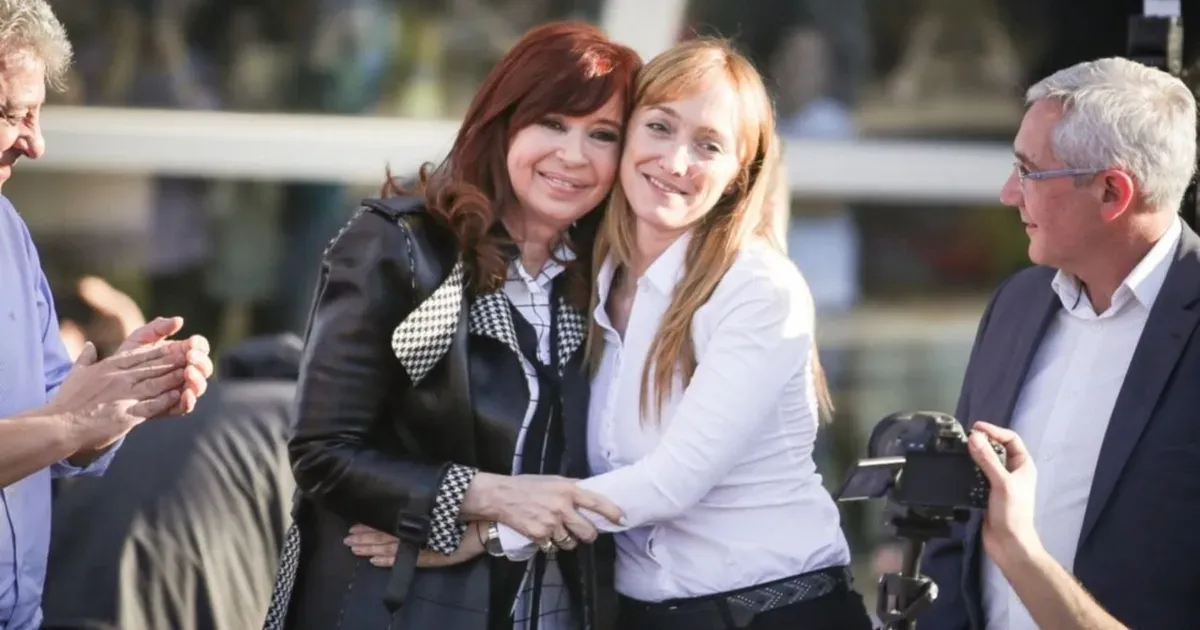 cristina kirchner y anabel fernandez sagasti
