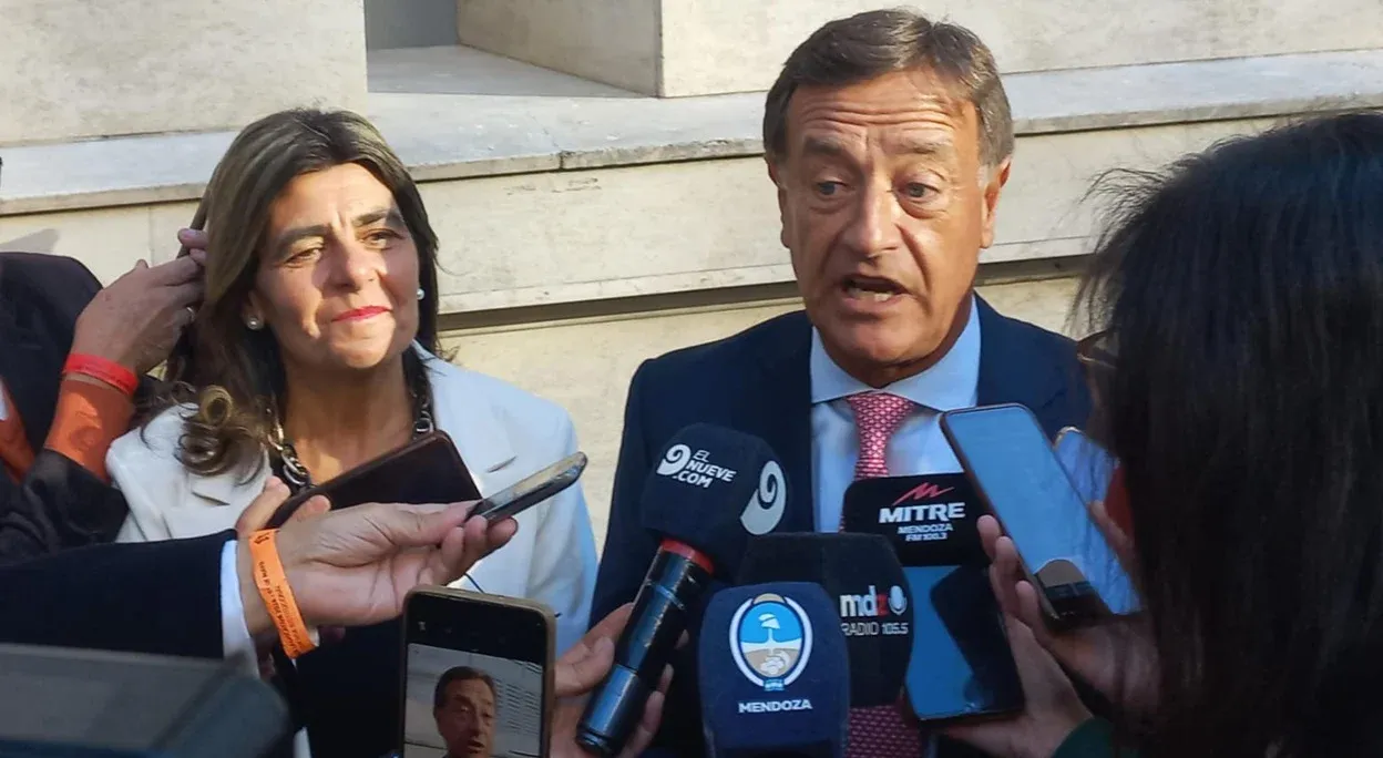 rodolfo suarez y mariana jurio