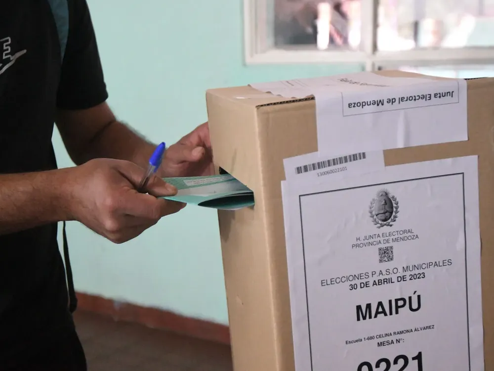 a19mlpgqr_2000x1500__1