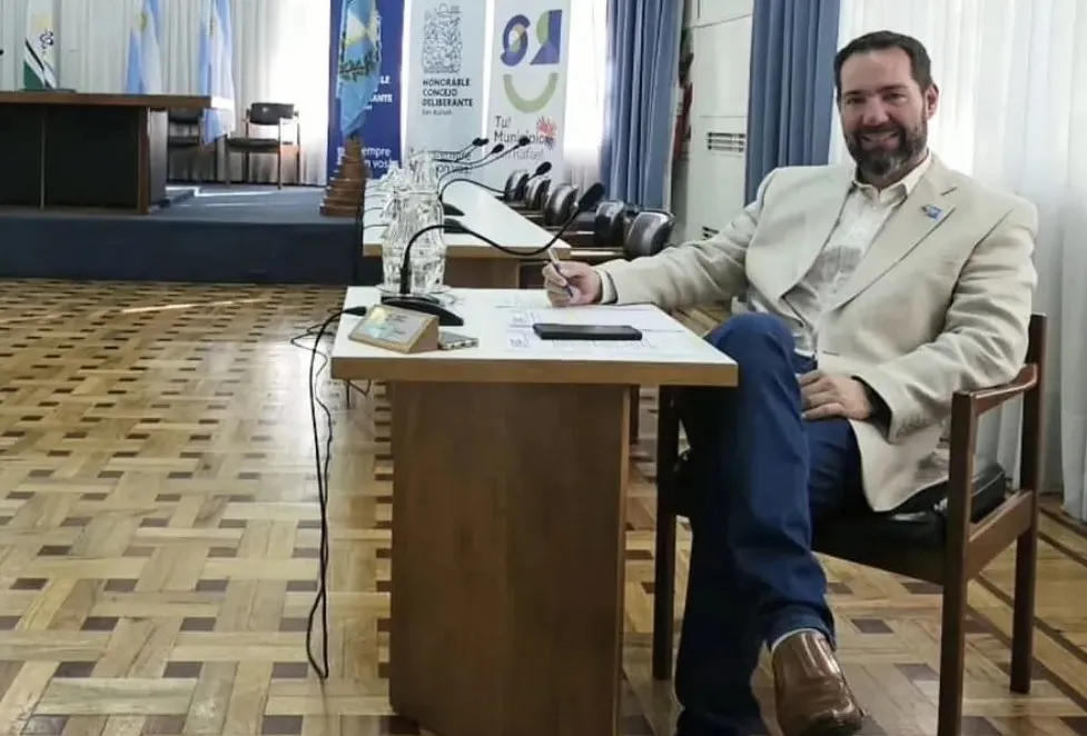 Martin-Antolin-ebrio-concejal