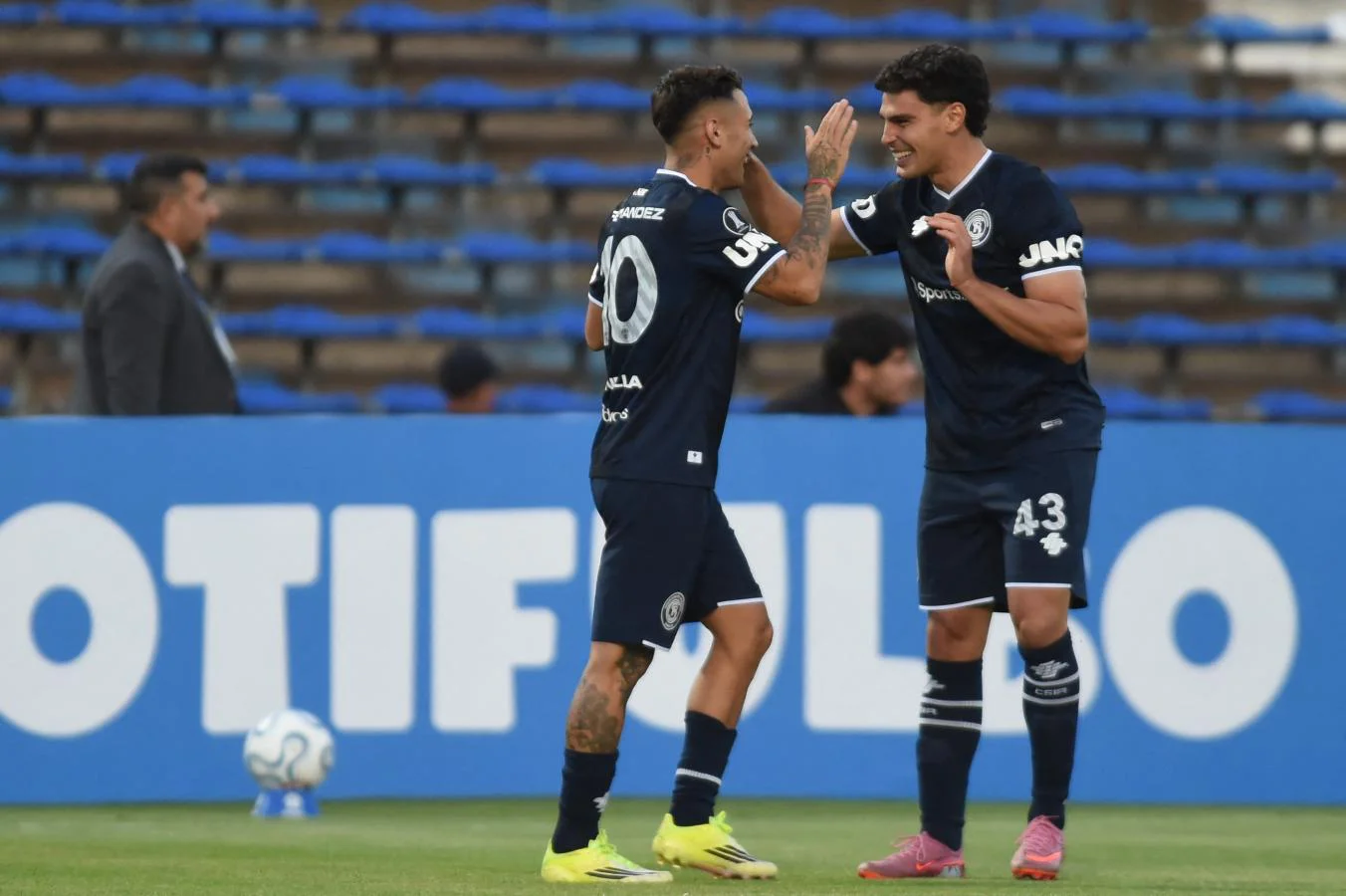 21e943fe733075f9d83bcf8aa1020b3290c73da7